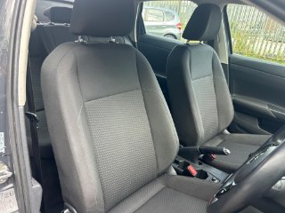 /photos/10598/23c4e6cf-4143-4866-8696-7527db51a5c6_i320x240.jpg