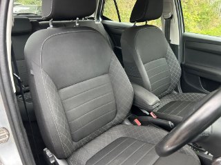 /photos/10598/9fc69d6d-a147-4cab-9593-05302de42c5b_i320x240.jpg