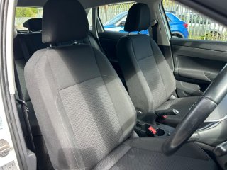 /photos/10598/aab76a8e-9cef-4697-a5c8-57745daa8524_i320x240.jpg