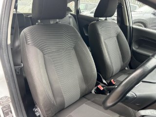 /photos/10598/d5866fa1-9ba6-48ce-8c21-5c33a266af65_i320x240.jpg