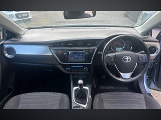 /photos/10598/f7db163e-9b16-45e2-a0b5-1b3b9067b4de_i320x240.jpg