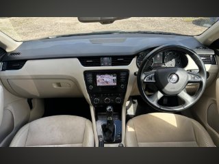 /photos/10598/ff9cb441-9e13-41b4-928a-5a865c811dbf_i320x240.jpg
